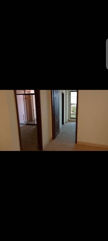 2bed lounge apartment ready to move 6