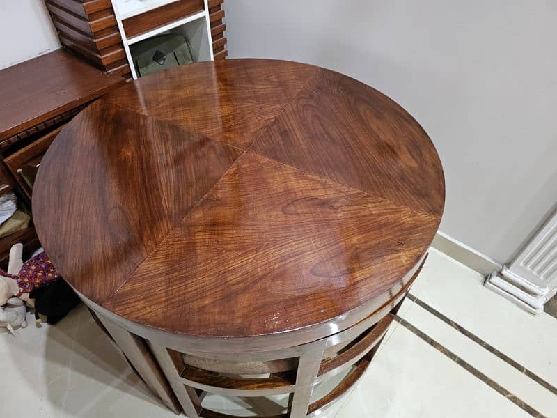 brand new dining table 4 seater round wooden 0