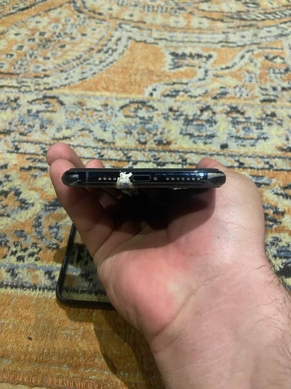 IPHONE 11promax 8