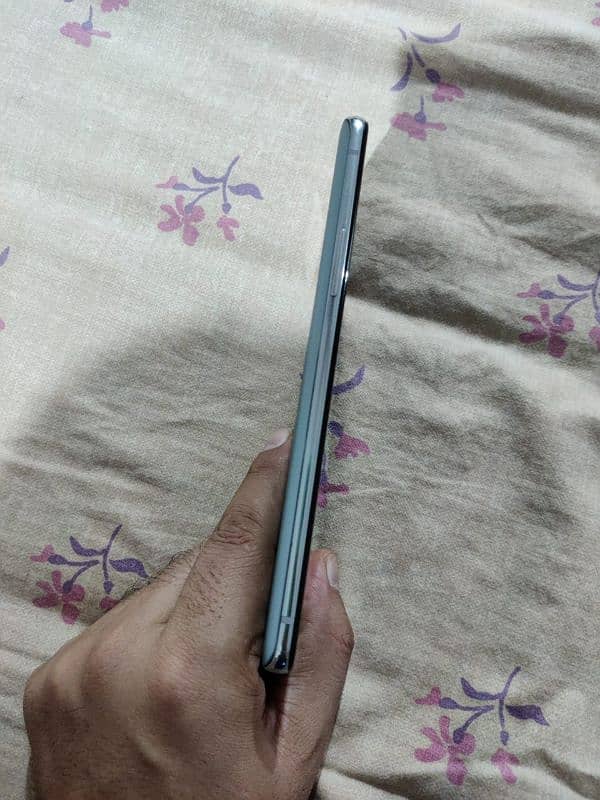 OnePlus 8T in 256 Gb /12+8 Gb RAM in 10/10 condition PTA approved 3