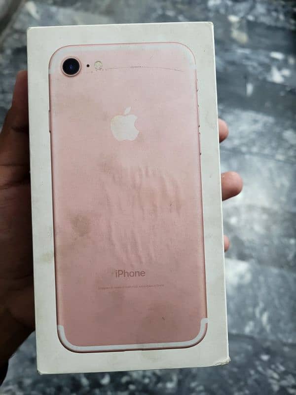 iPhone 7 32gb Korea model all ok 10/10 condition with original box 2