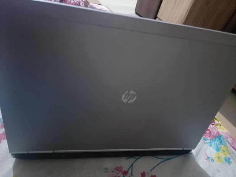 Hp EliteBook 8460p 2