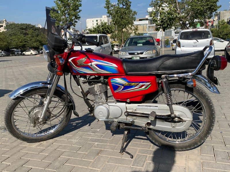 Honda CG 125 2022 3