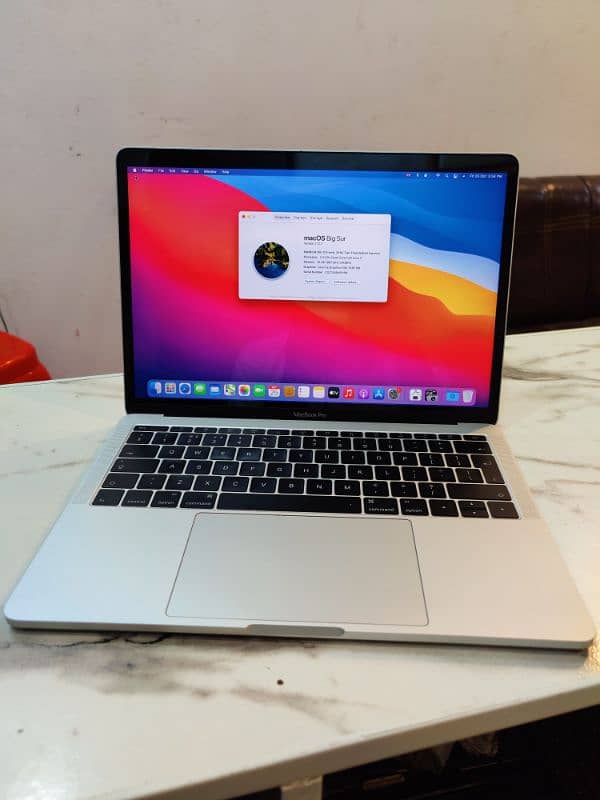 MACBOOK PRO 2016 i7 0