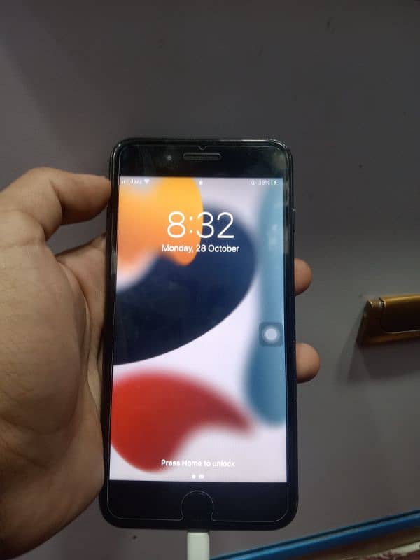 i phone 7plus pta approved 256gb 1