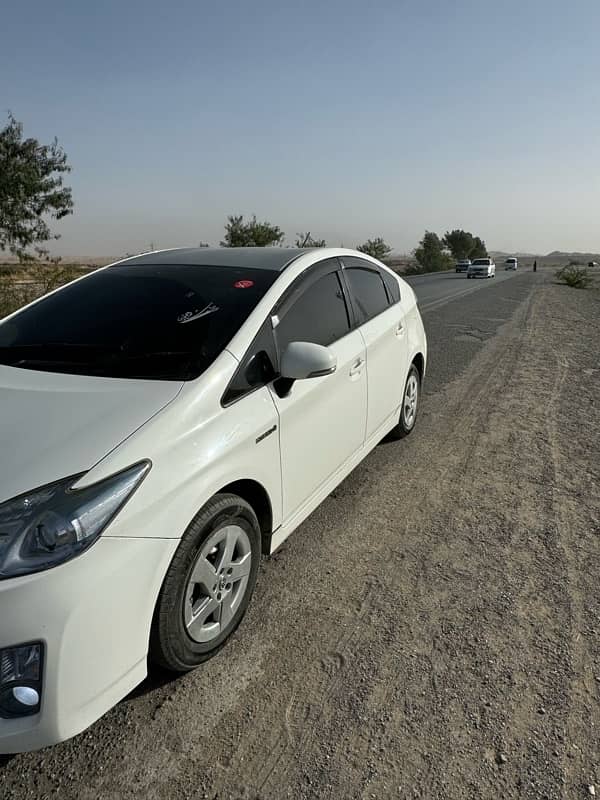 Toyota Prius 2011 5