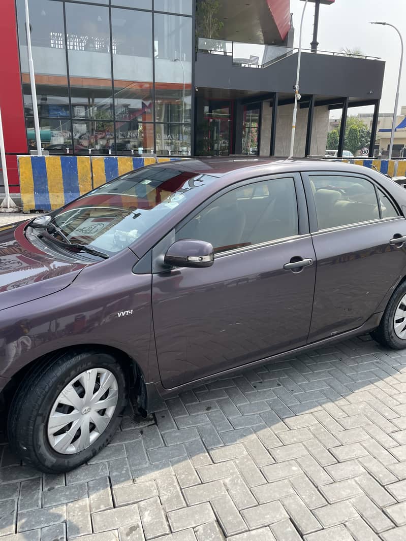 Toyota Corolla GLI 2012 Wine Red for Sale 1