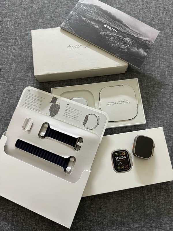 Apple Watch Ultra 2 2024 Complete Box 4