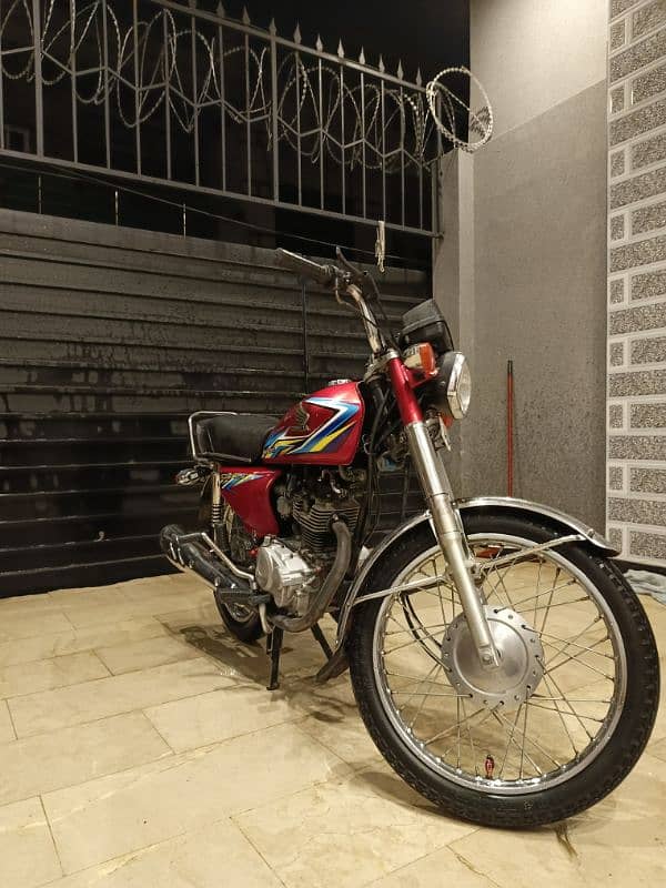 CG 125 honda 2018 good condition 4