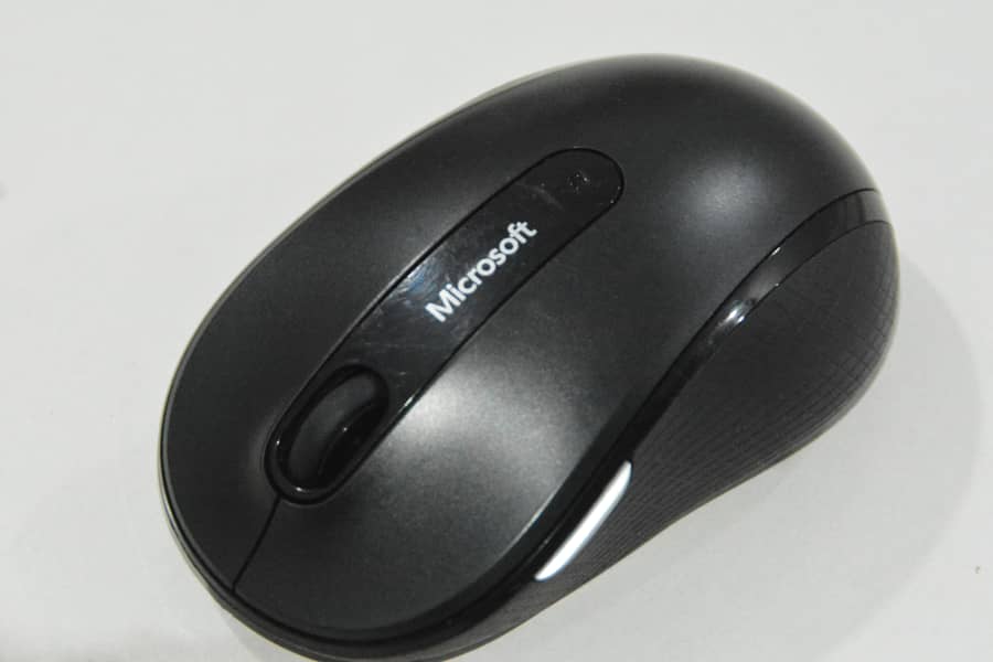 Microsoft Wireless Mobile Mouse 4000 3