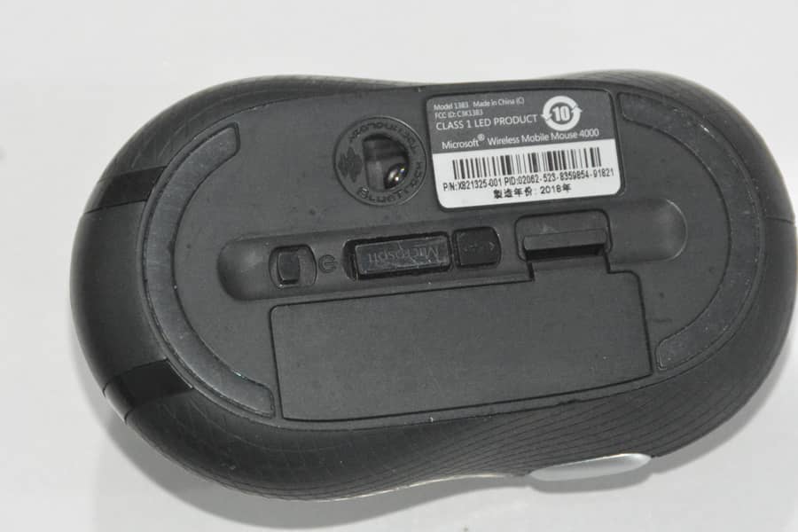 Microsoft Wireless Mobile Mouse 4000 4