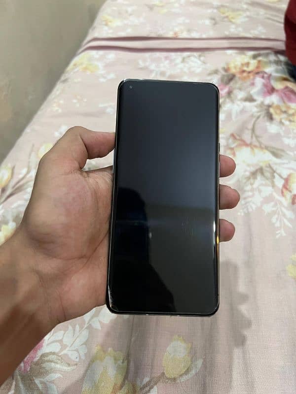 One Plus 9 pro 8