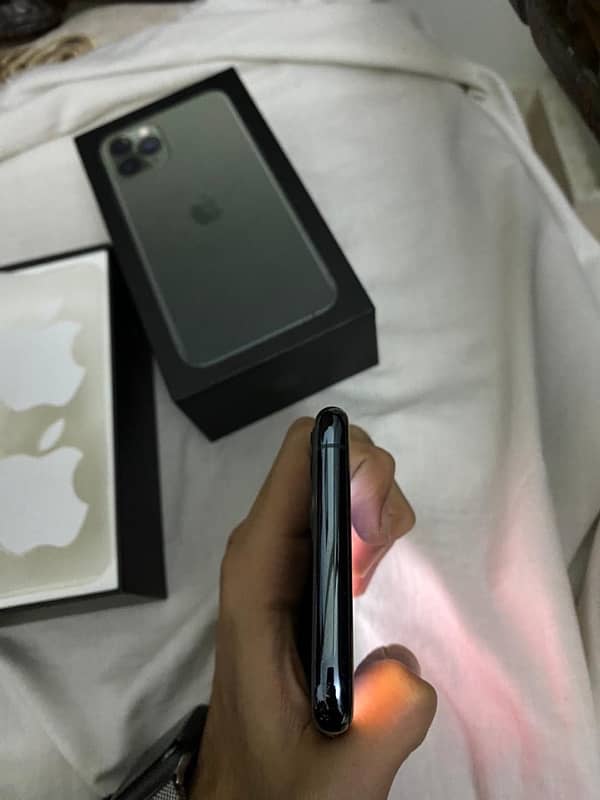 Iphone 11 pro 256gb (Pta Approved) 0