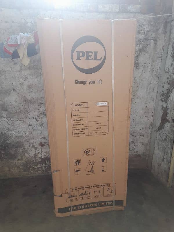 full size New Box pack PEL glass door fridge 0