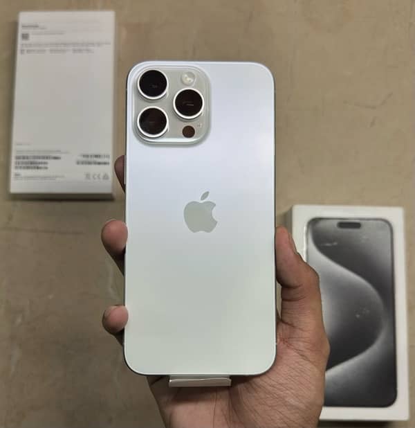 iPhone 15 Pro Max 256gb Factory Unlock 5