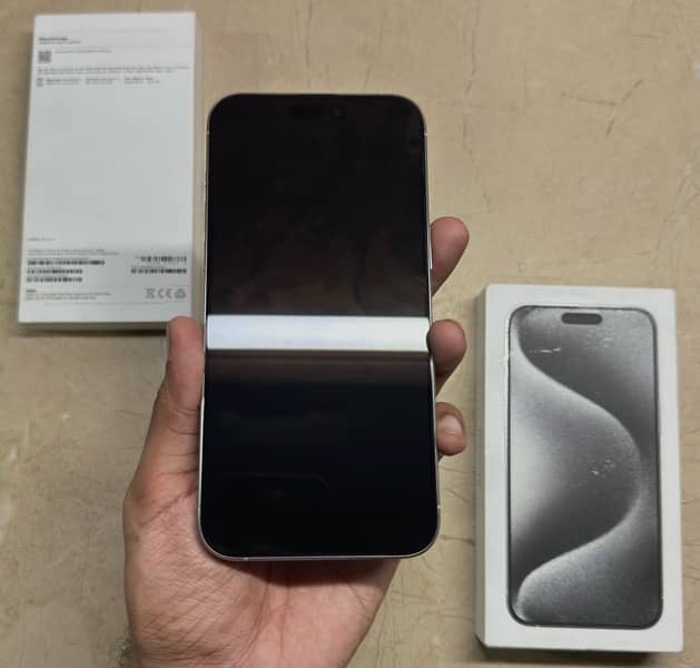 iPhone 15 Pro Max 256gb Factory Unlock 6