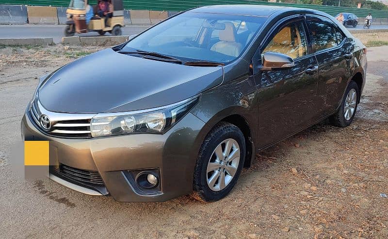 Toyota Altis Grande 2014 5