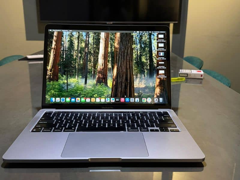 MacBook Pro M1 512 Gb 1