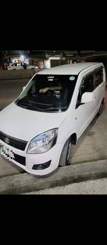 Suzuki Wagon R 2017 4