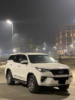 Toyota Fortuner V 2017