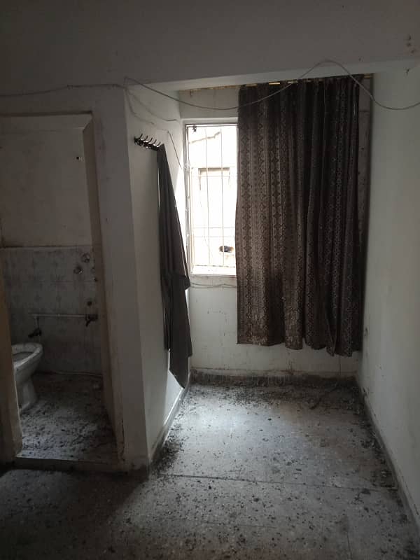 2 Bed DD Flat For Sale In Fahad Square 4