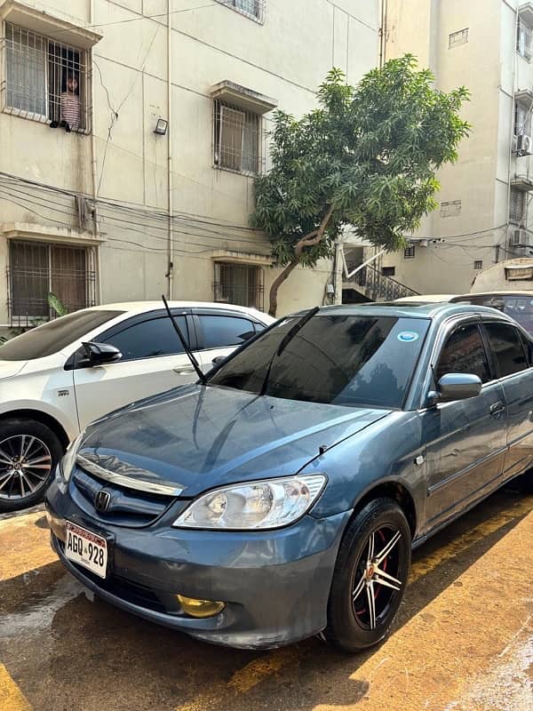 Honda Civic EXi 2004 0