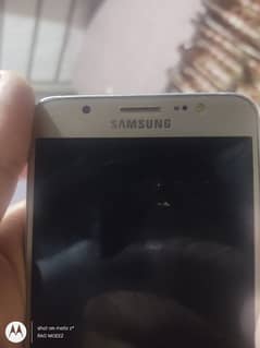 Samsung J7 2016 4g 0