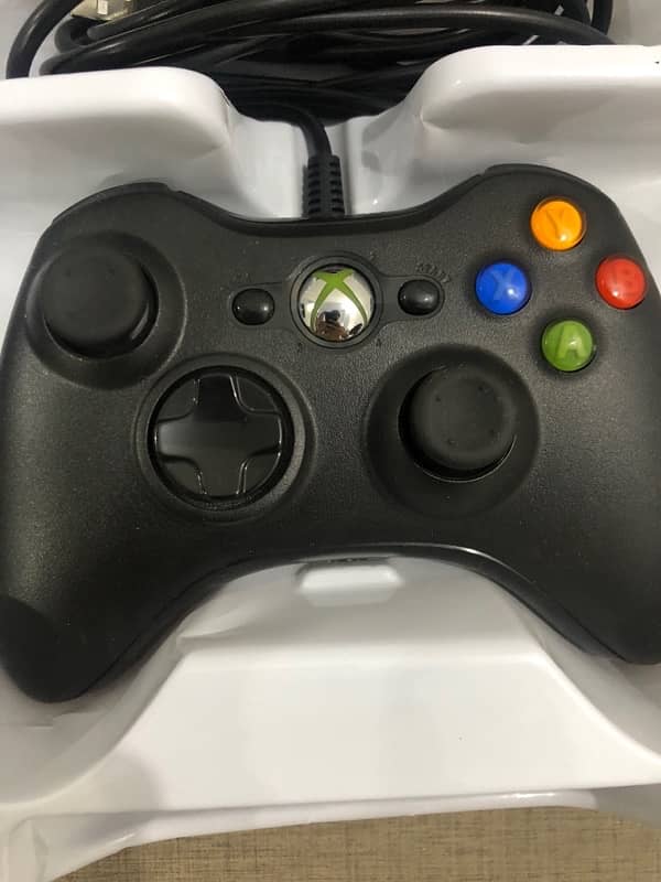 Xbox 360 Wired Controllers (X2) | Box Packed | One Month Used 1