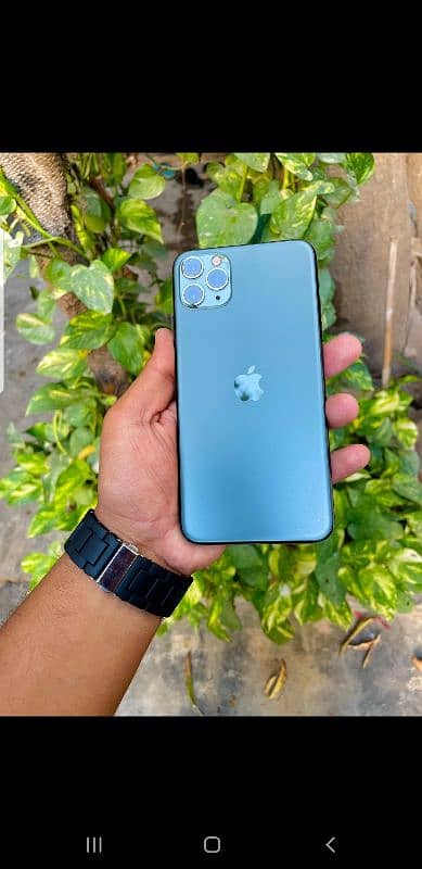 iphone 11 pro 3