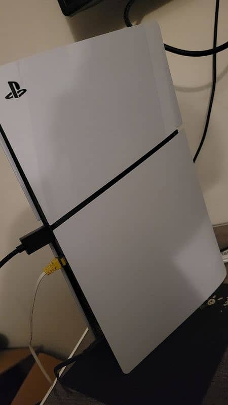 PS5 Slim UK with 3 games 4