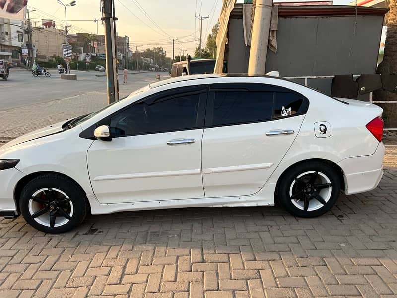 Honda City IVTEC 2017 4