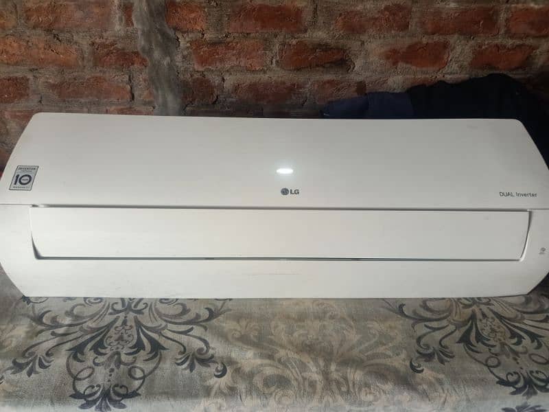 LG inverter 1.5 ton 10/10 condition rate use ka condition new ac ki 2