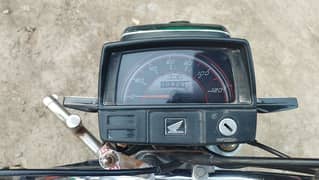 HONDA CD70