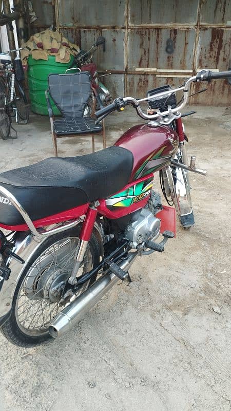 HONDA CD70 3