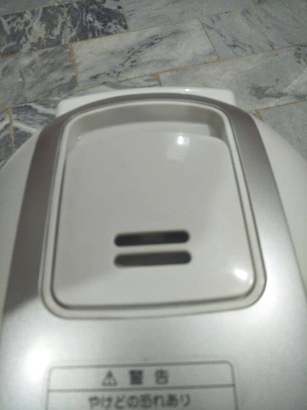 SHARP Rice cooker 4