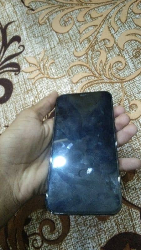 iphone 12 pro max 10/10 condition 2