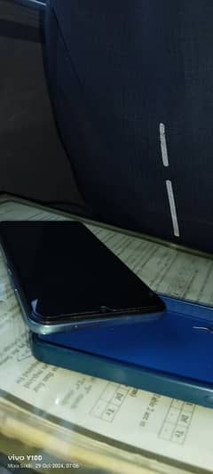 vivov23e