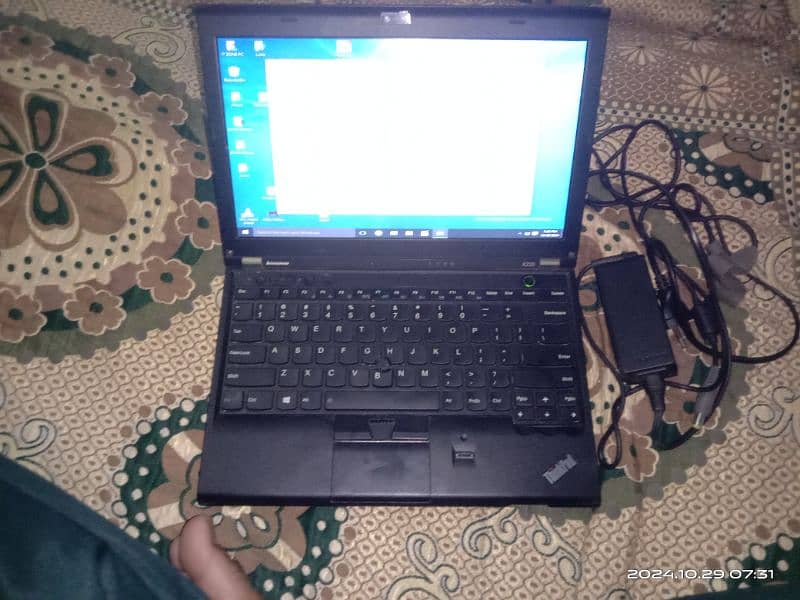 Laptop Thinkpad 1