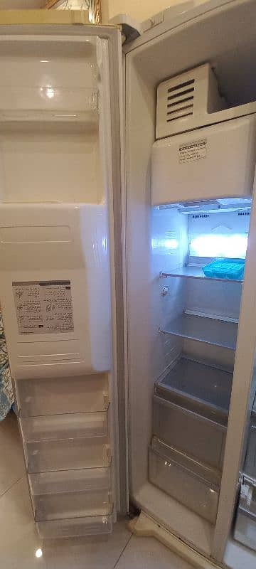 LG no frost refrigerator 2