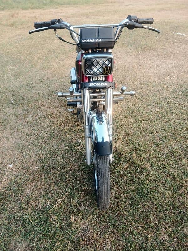 i am selling my honda 125 2022 model 2