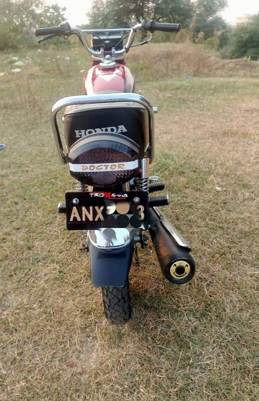 i am selling my honda 125 2022 model 9