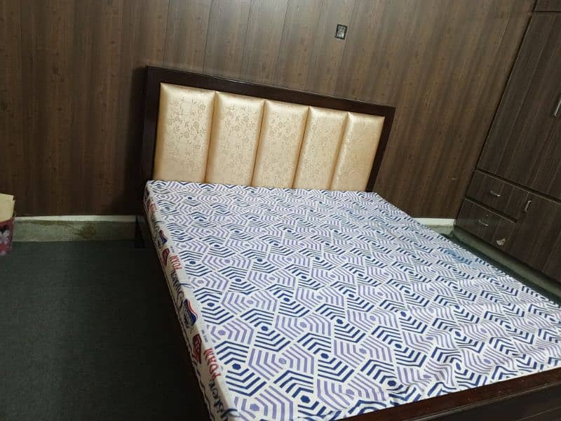 bed with mattress 1