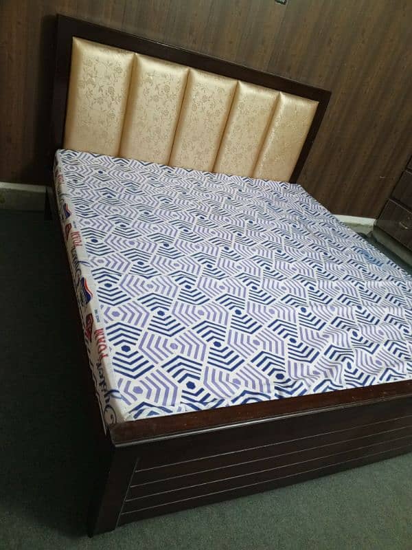 bed with mattress 2