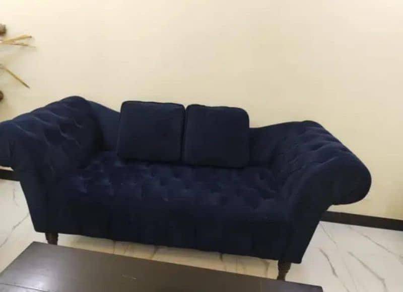 7 Seater sofa with Table only 5 months use 2