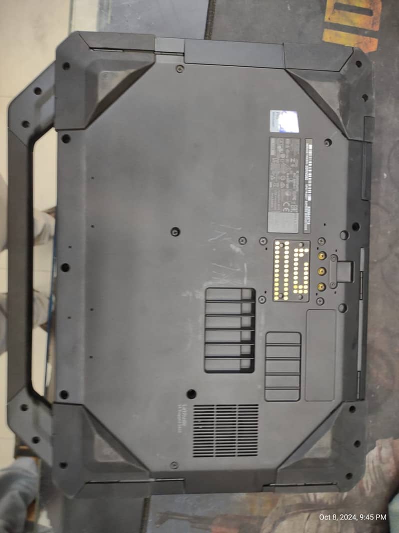 Dell latitude 14 Rugged 5414 model 2