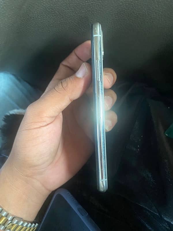 i phone x pta approved 64gb 0309.58. 34.609 2