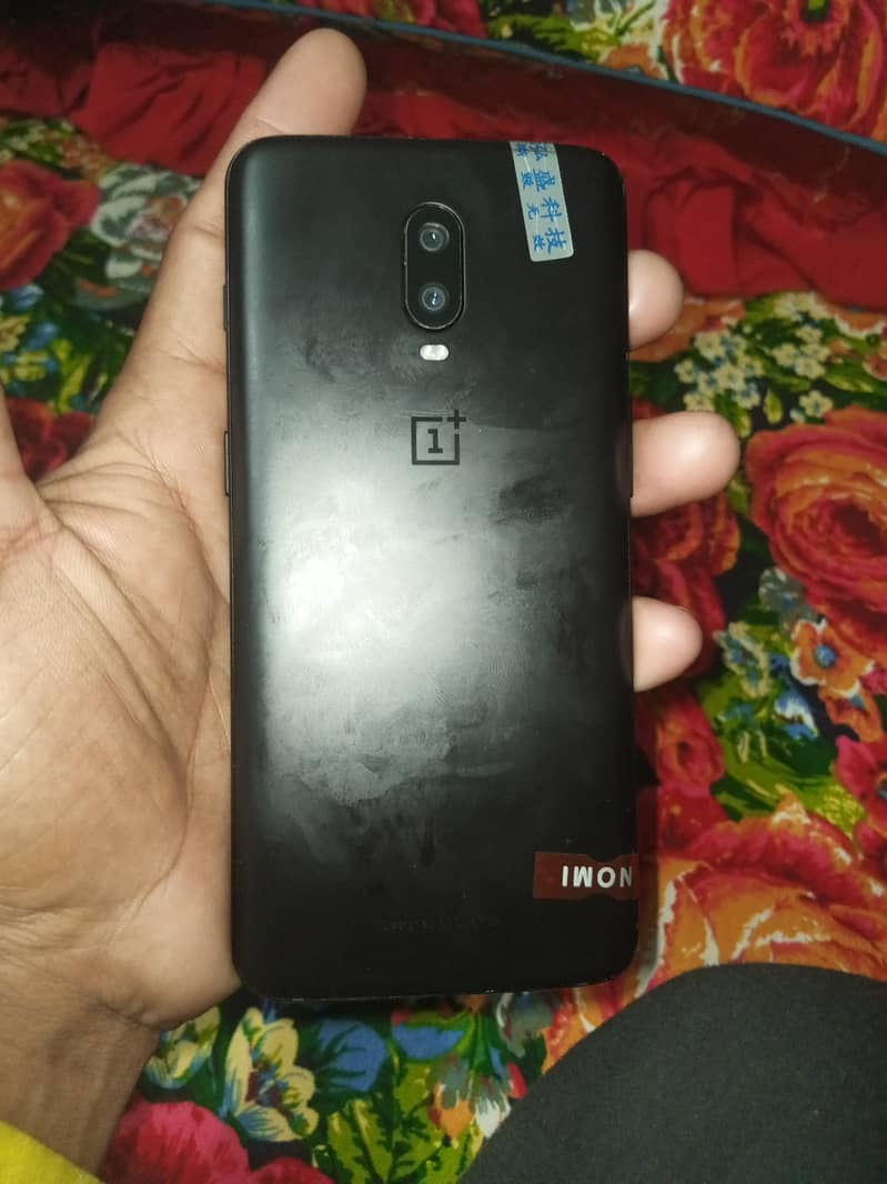 oneplus 6t 8. . . 128 0