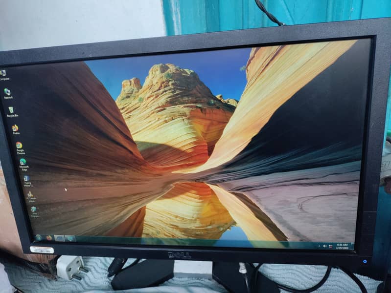 DELL E2011H MODEL 20 INCH WIDE LED MONITOR SCREEN 03122810637 8