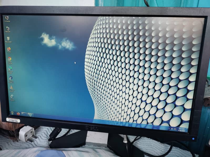 DELL E2011H MODEL 20 INCH WIDE LED MONITOR SCREEN 03122810637 12