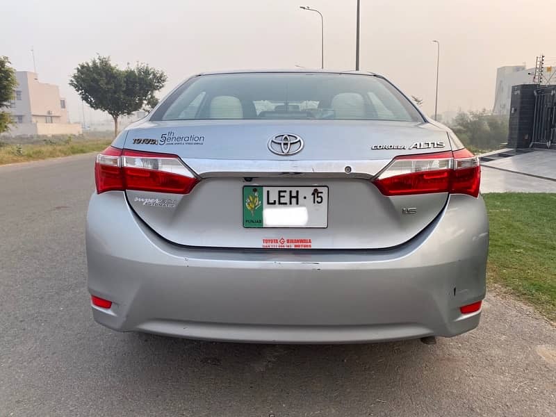 Toyota Corolla Altis 2015 bumper to bumper genuine first owner 3